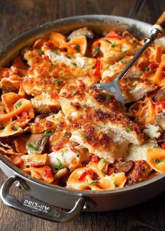Louisiana Chicken Pasta – Parmesan Caked funk in a Spicy New Orleans Sauce